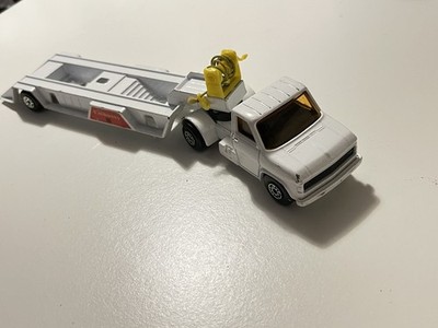 Matchbox Superkings Ford ''A'' Series Cab & Power Boat Transporter 1977 Embassy