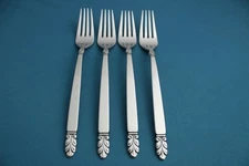 4 Dinner Forks International NORSE Deluxe Stainless 7 1/2"