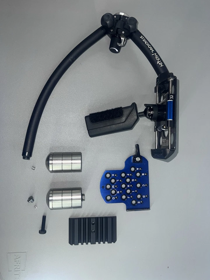 Steadicam Merlin Camera Stabilizer System - by Tiffen - Image 4 of 4