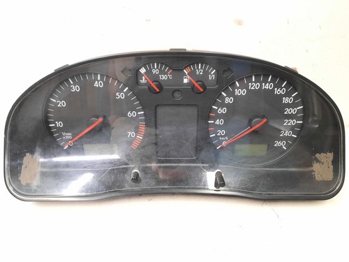 Tacho Tachometer Kombiinstrument VW Passat 3B B5 3BG 3B0919881F