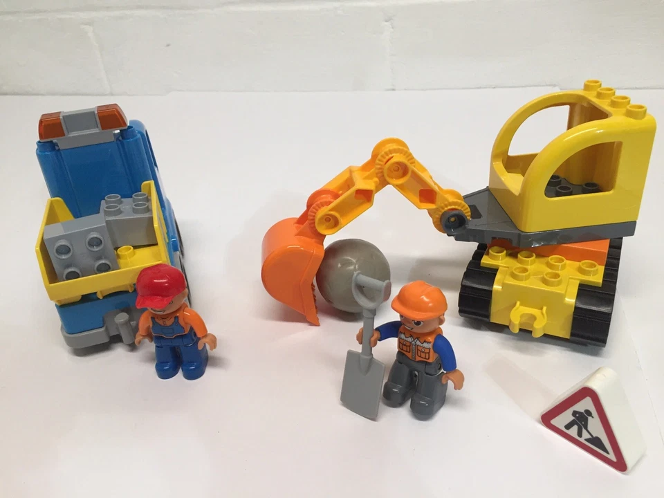 Lego Duplo 10931 Construction Truck & Tracked Excavator Bundle Building Kit - Image 2 of 2