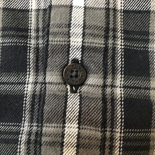 Kuhl Men's Medium M Dillinger Flannel Shirt Tencel Cotton Blend Gray White Plaid - Picture 3 of 12