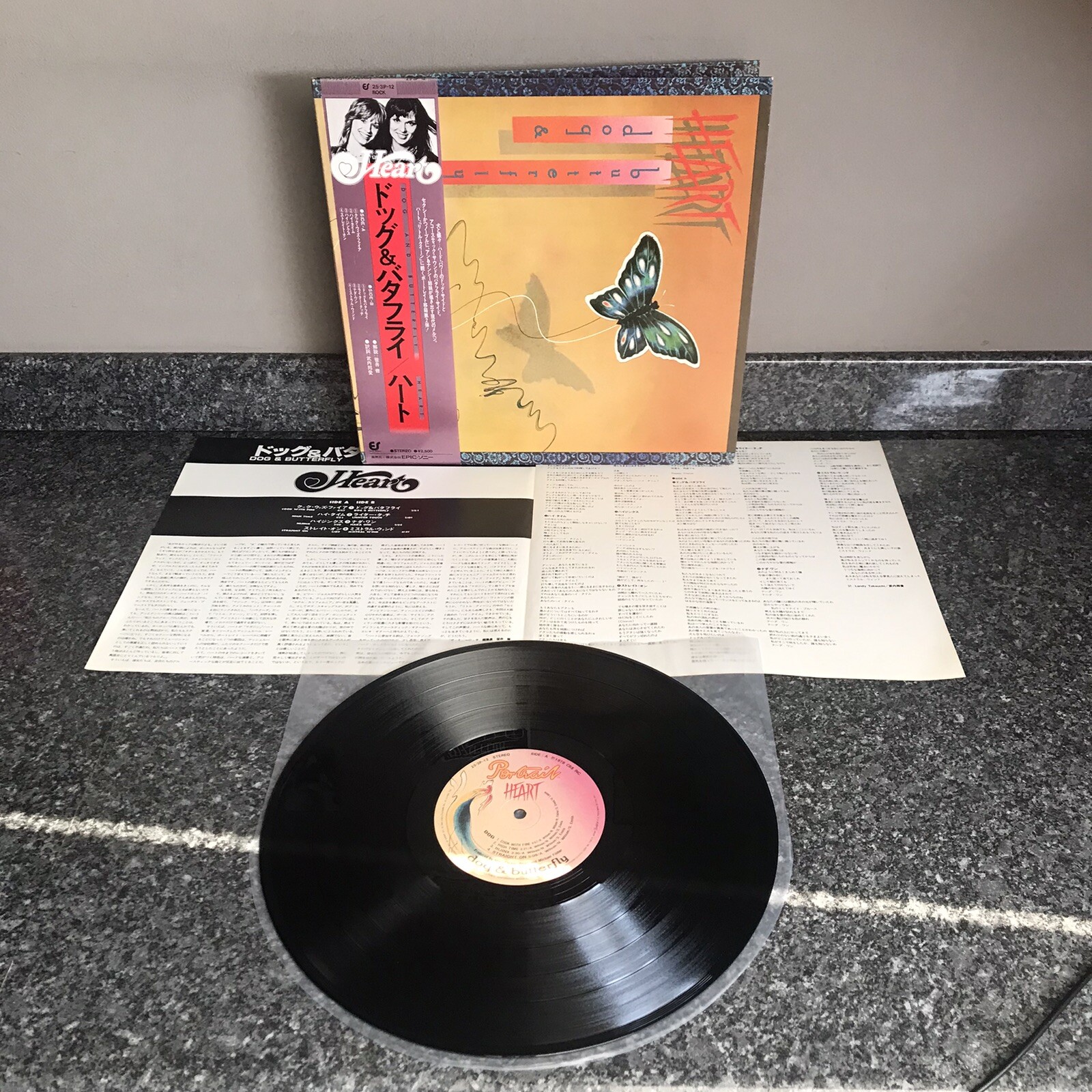 LP VINYL HEART ALBUM DOG & BUTTERFLY 25·3P-12 JAPAN 1ST PRESS 1978 EX+/EX+