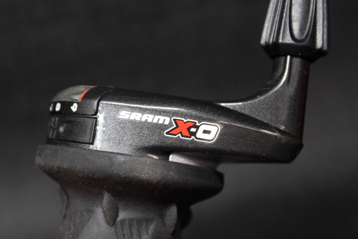 Vintage SRAM XO 3 x 9 Speed Gripshift Grip Shift Carbon Vintage SRAM XO 3 x 9 Speed Gripshift Grip Shift Carbon