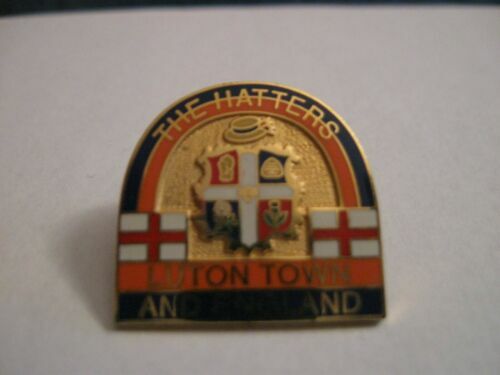 Pin's Émaillé Ancien Luton Town FC - Supporters Club - The Hatters - UK