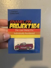 hot wheels 83 chevy silverado Pink With Gold Wheels ENAMEL PIN Projek 1/64