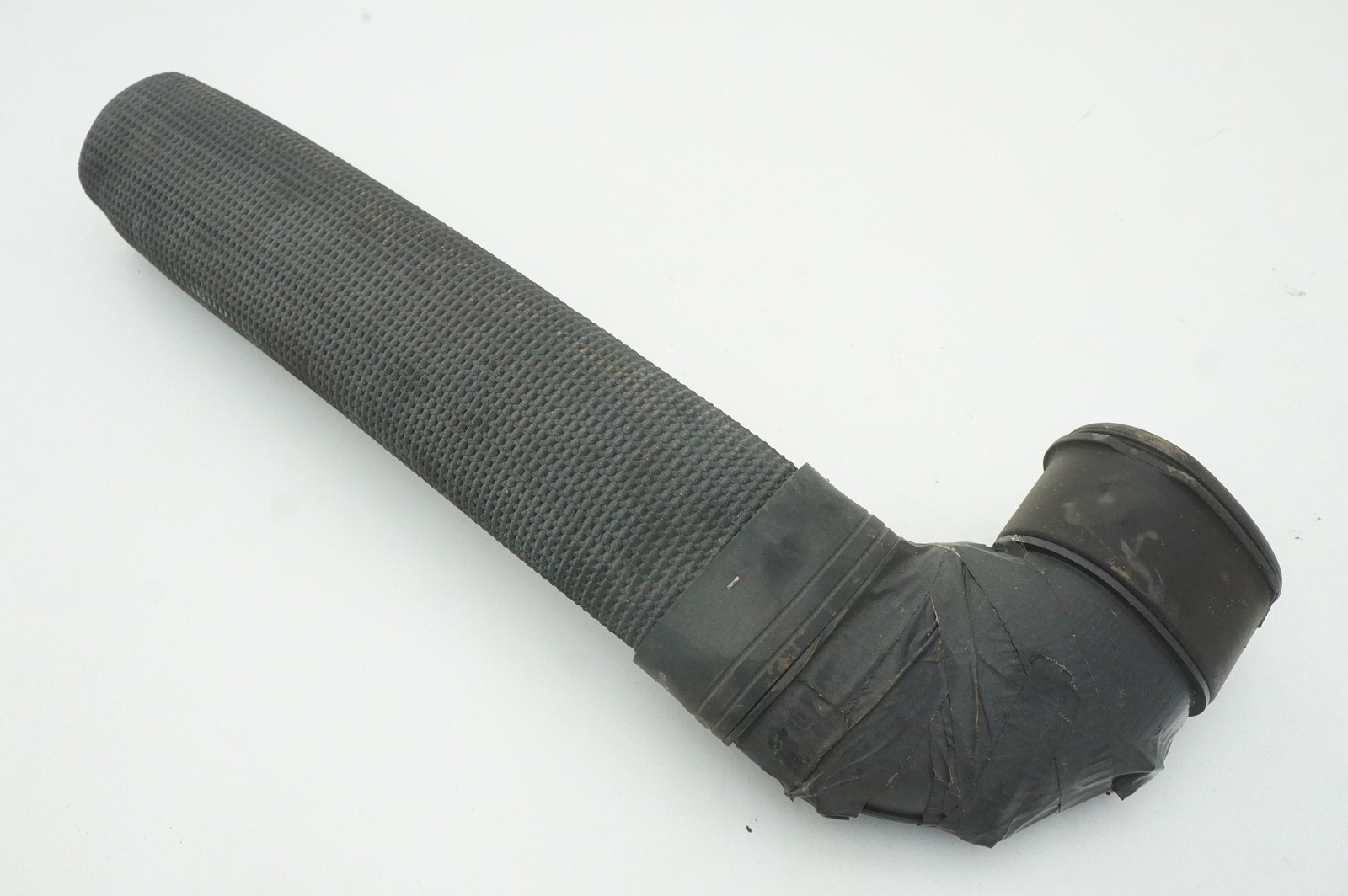 Front Left Unfiltered Air Intake Duct OEM 13717518233 Rolls Royce Phantom Vii 06
