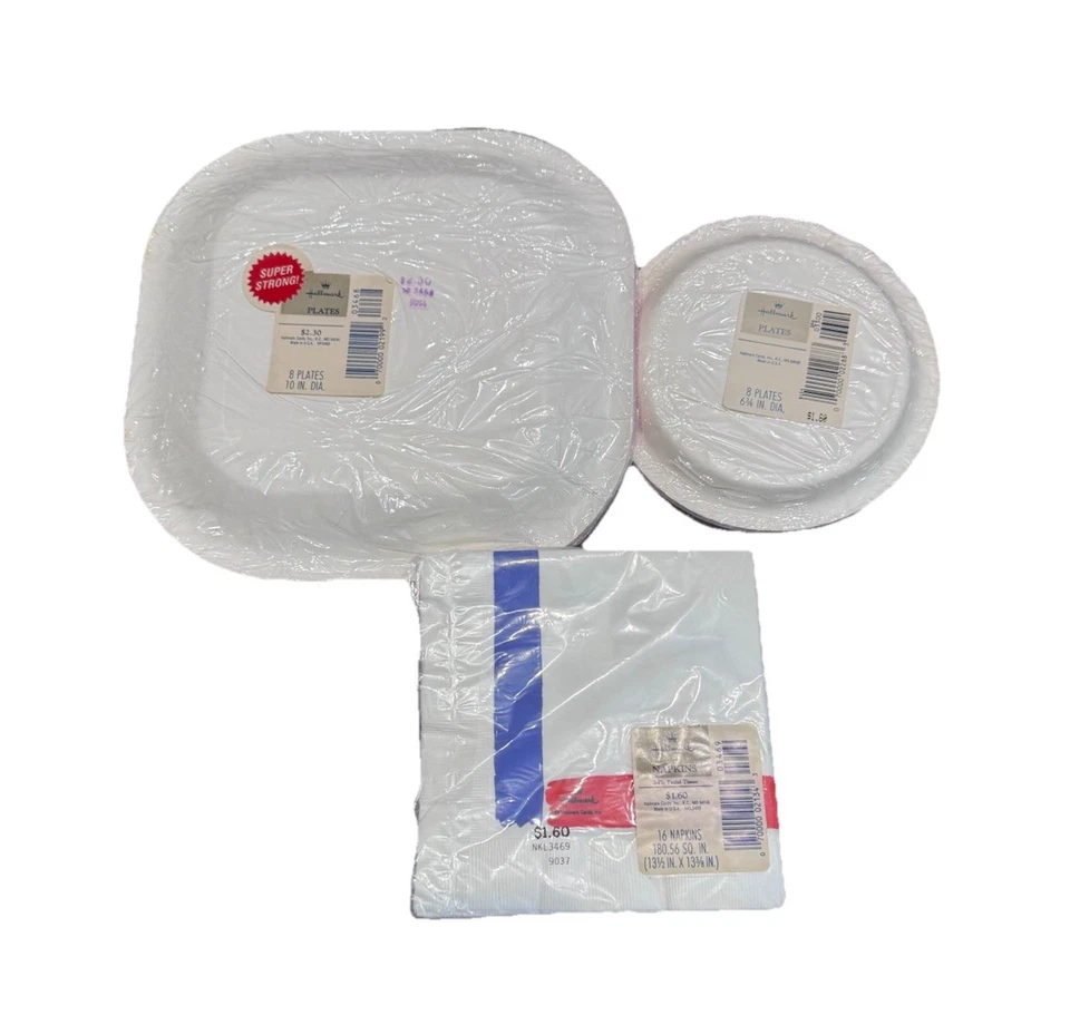 Platos de papel de fiesta vintage nuevos en paquete servilletas feliz cumpleaños nuevo en stock rojo azul lunares Foto 2 de 4