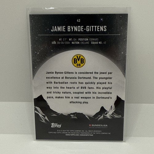 2034 Topps Midnight #43 Jamie Bynoe-Gittens Dortmund - Imagen 2 de 3