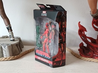 Hasbro Marvel Legends Lady Deadpool Actionfigur mit Sauron BAF