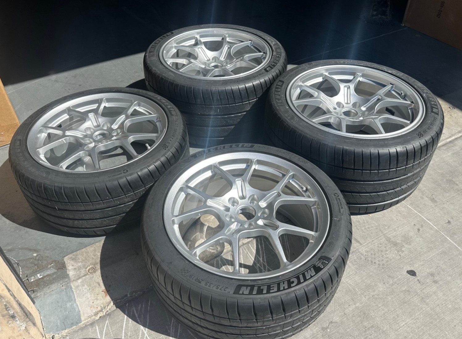 Ford GT 2005-2006 Wheel