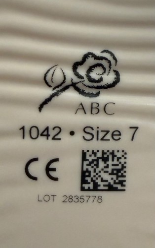 2 BREAST FORMS ABC #1042,Triangle Lightweight,Sz 7, w/cases EUC, MSRP ($420-680) - Picture 3 of 8