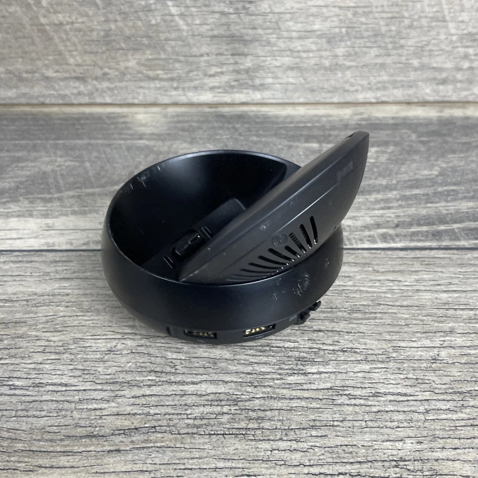 Estación DeX conmutación perfecta experiencia de escritorio USB 2.0 negra Samsung EE-MG950 Foto 3 de 4