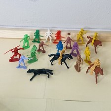 VTG Lot Of Cowboys  Indians Horses Colorful Plastic Action Figures Lot Of 21