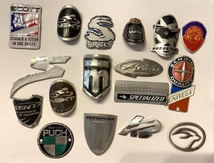 antique LOT of 18 bicycle vintage badges Badge USA  #231
