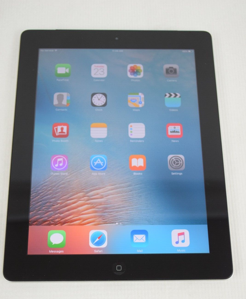 Apple A1397 iPad2 16 GB Black Silver 9.7in Screen MC755LL/A