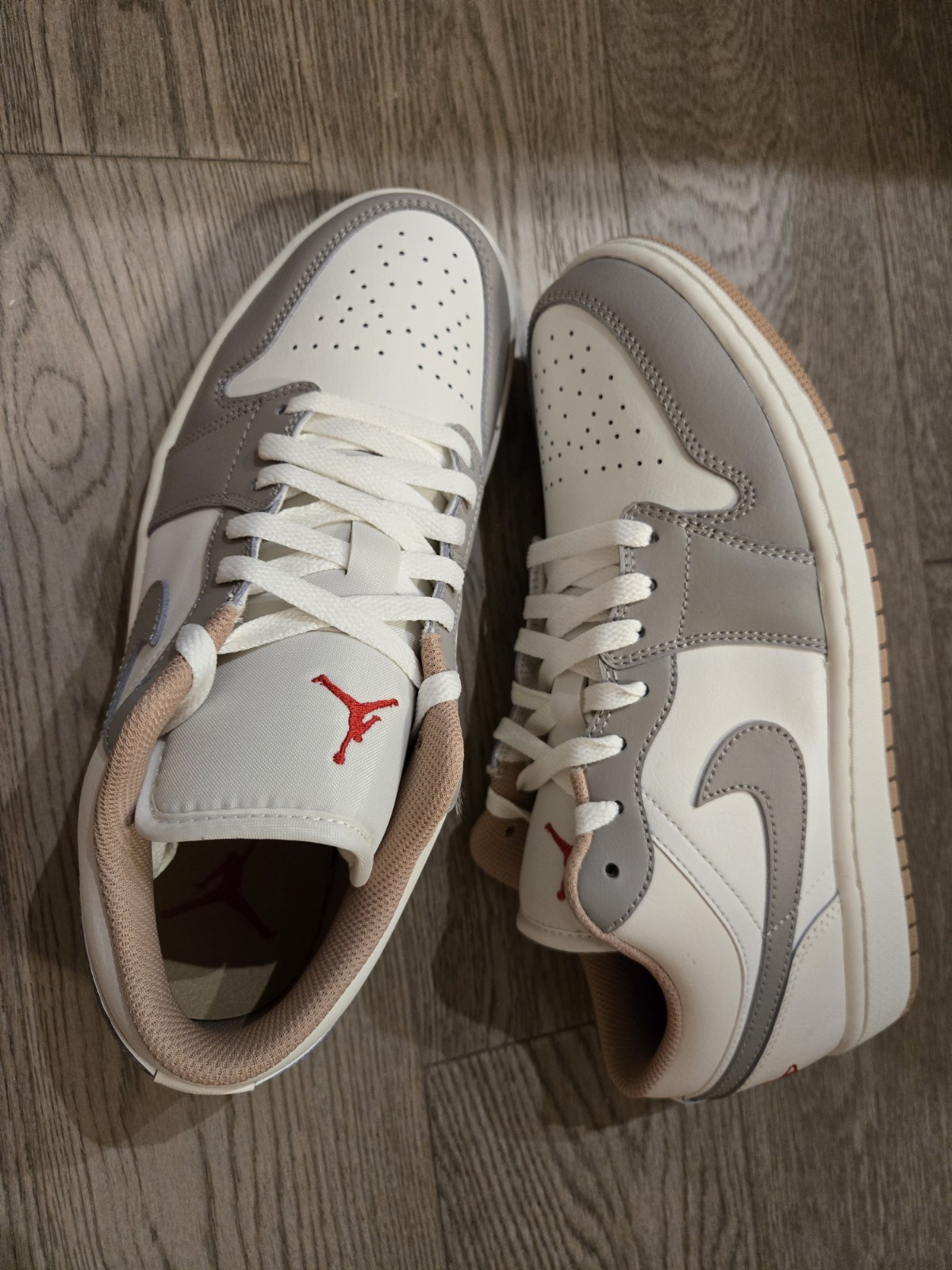 Air Jordan 1 Low Sail/Fire Red-College Grey BRAND NEW Men's Size US 9 thumbnail 5