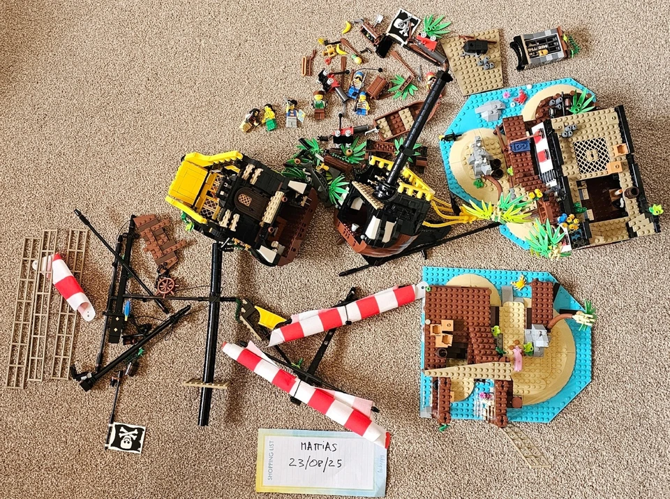 LEGO Ideas 21322 Pirates of Barracuda Bay, photo 1 of 5