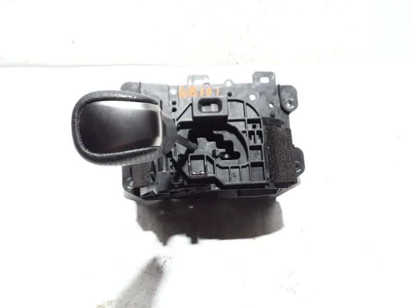 Palanca de cambios Lexus IS300 2018-2019 tracción trasera 2,0 L 16940 Foto 2 de 4