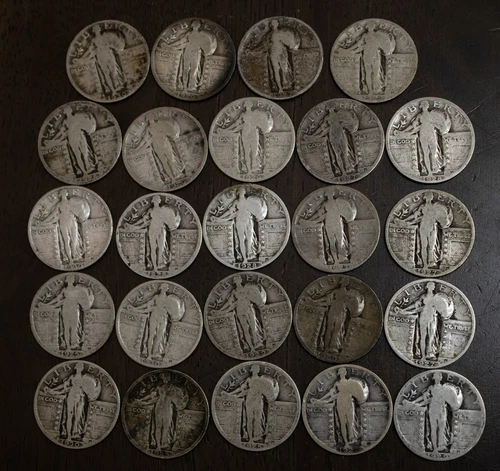 24 Standing Liberty Quarters 90% Silver......Lot 4907