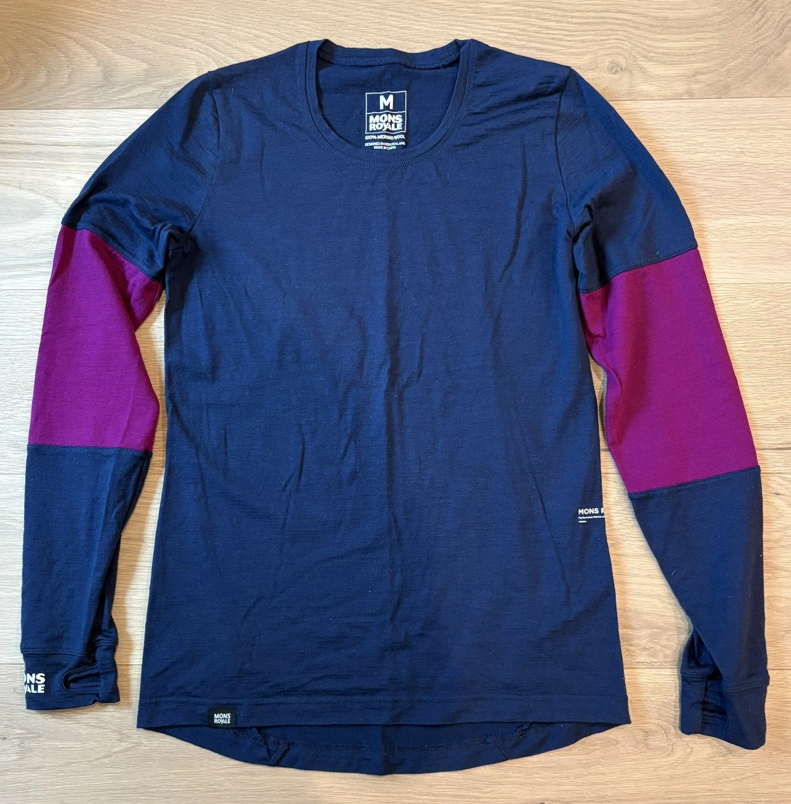 Mons Royale Women's Cornice Long Sleeve Merino Wool Shirt Size M Navy
