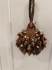 MARY FRANCES NEW w/o tags BEADED "BOMBSHELL" PURSE HANDBAG w. DUST BAG