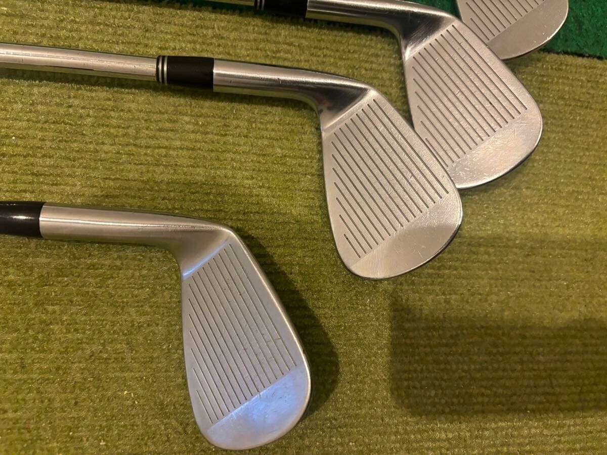 Cobra AMP CELL PRO 5Pcs 6-9+Pw iron set Dynamic Gold TOUR Cobra AMP CELL PRO 5Pcs 6-9+Pw iron set Dynamic Gold TOUR
