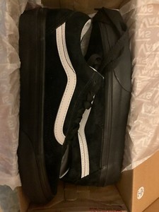 vans vn0a4u3b18l