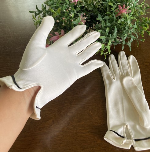 Vintage 1950s Mate Satin Gloves Wedding Wrist With Black Line Length 8.5” Length - Picture 2 of 7