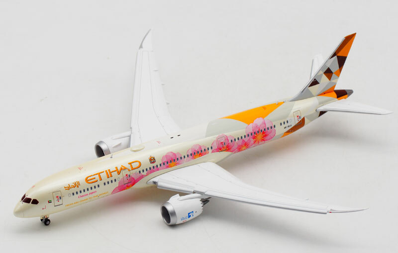 航空機・ヘリコプター Etihad Airways Boeing 787-9 1:200 Model