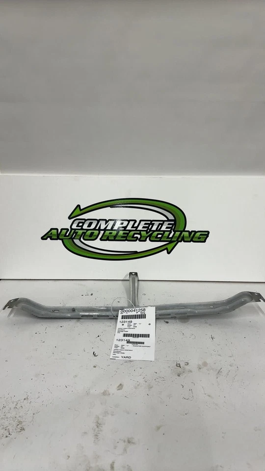 Chrysler PT Cruiser 2007-09 soporte de radiador 0506765aa Foto 2 de 4