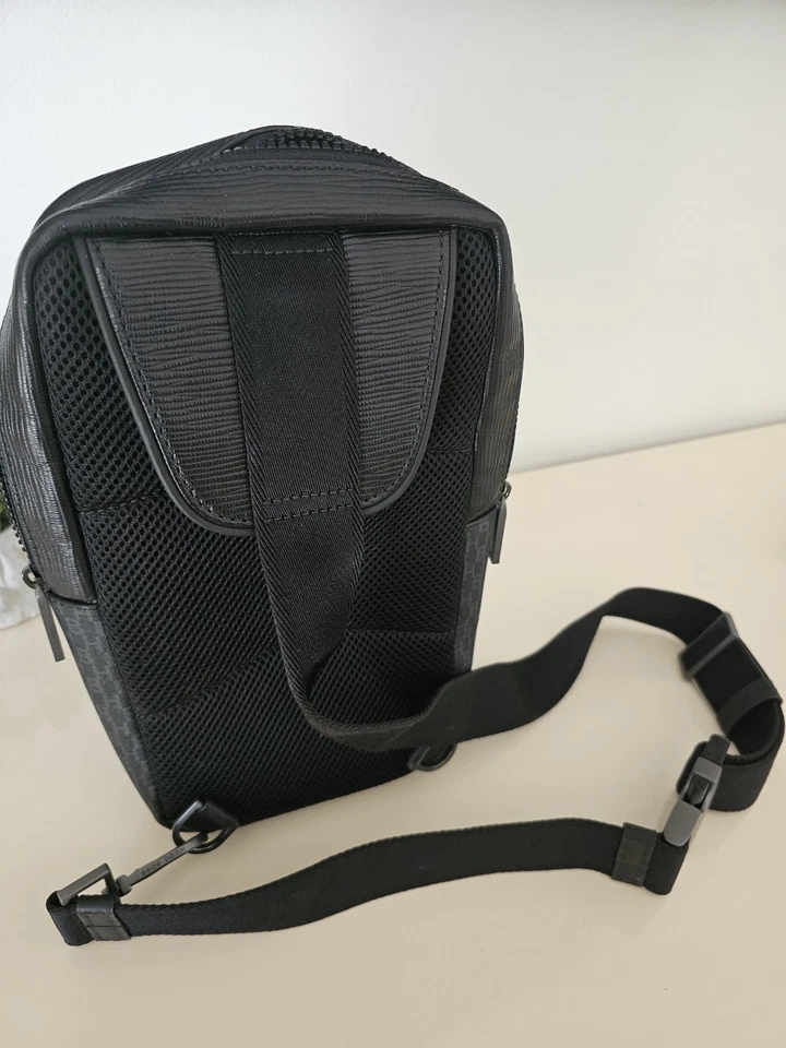 Hugo Boss Crossbody Belt Bag For Men - Image 4 of 4