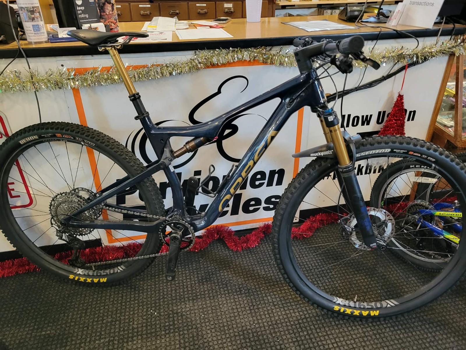 Orbea OIZ M-Pro TR LTD 2022 OMX Carbon FOX Factory suspensio