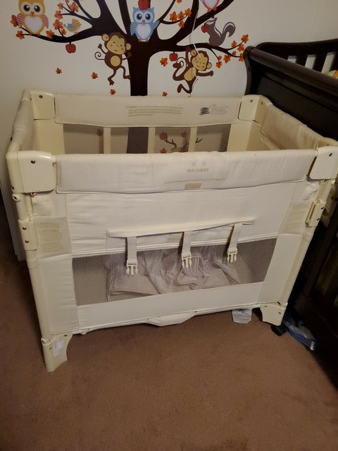 arm's reach wooden bassinet