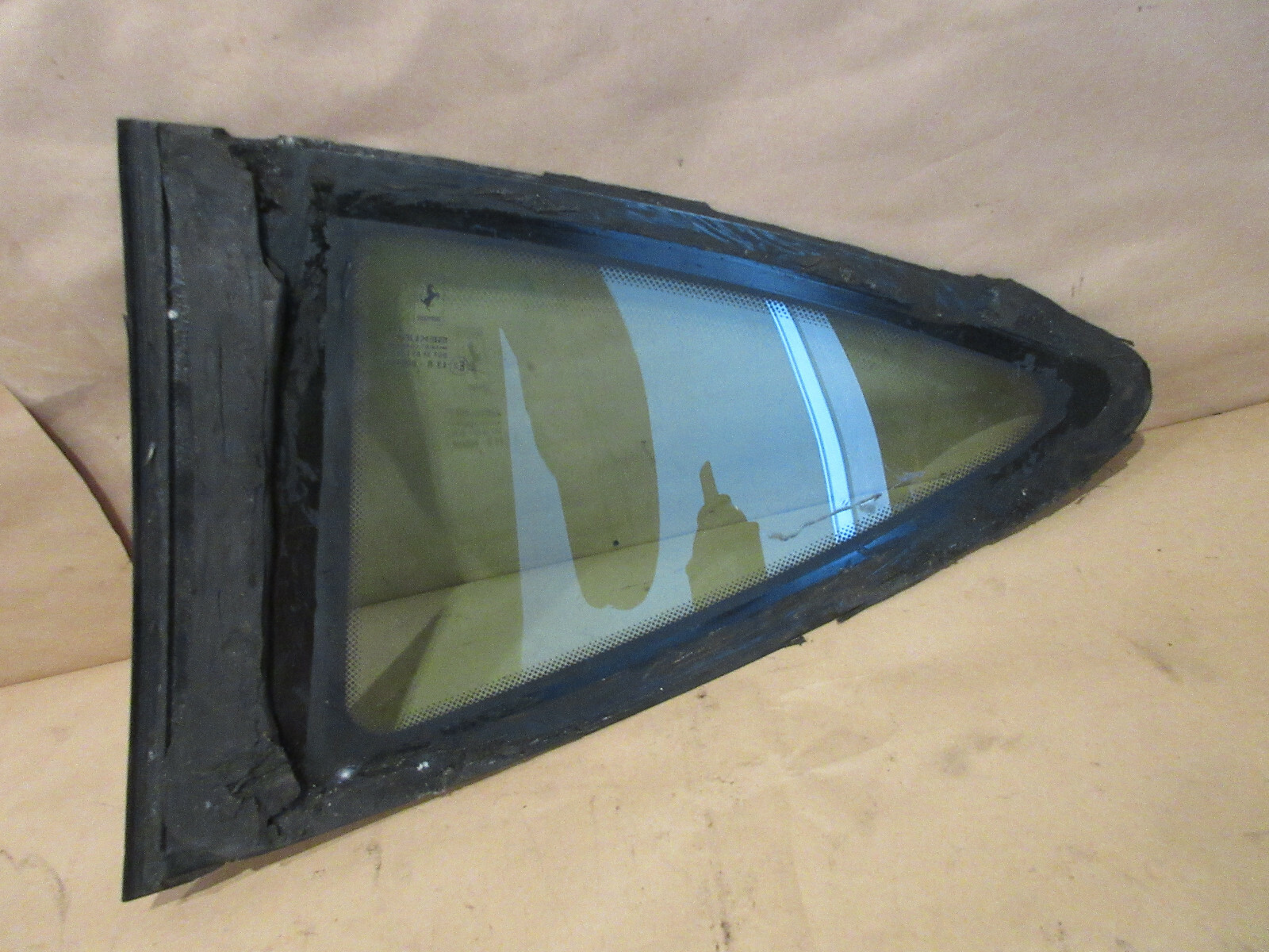 Ferrari 360 430- RH Rear Side Glass P/N 64018900