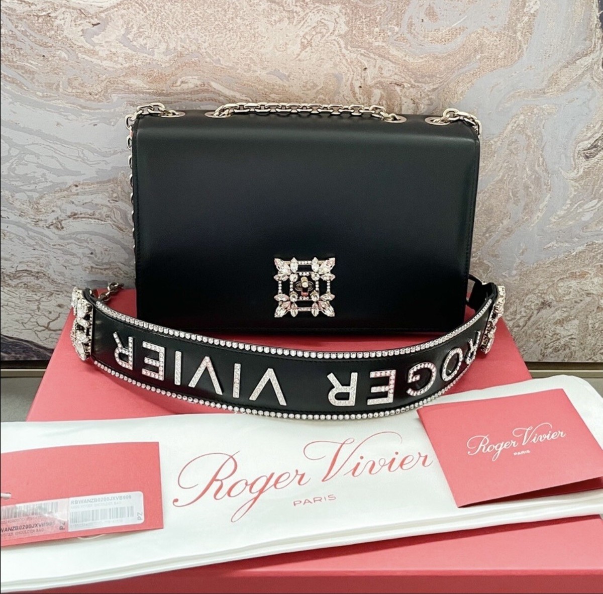 超美品✨Roger Vivier・レザー ワンショルダー ハンドバッグ 黒 バッグ | Roger Vivier