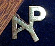 Alaska Yukon Pacific Exposition AYP Lapel Pin Gold Color 7/8 Inch