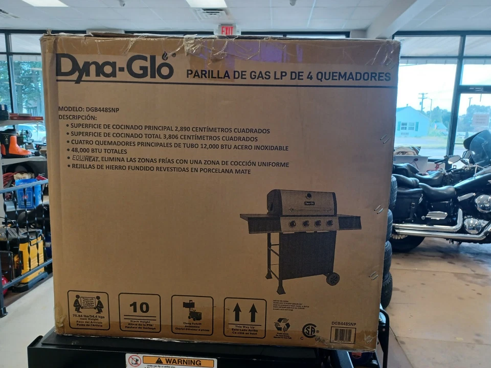 Parrilla de gas propano Dyna-Glo 4 quemadores LP, nueva en caja, c-x Foto 3 de 4