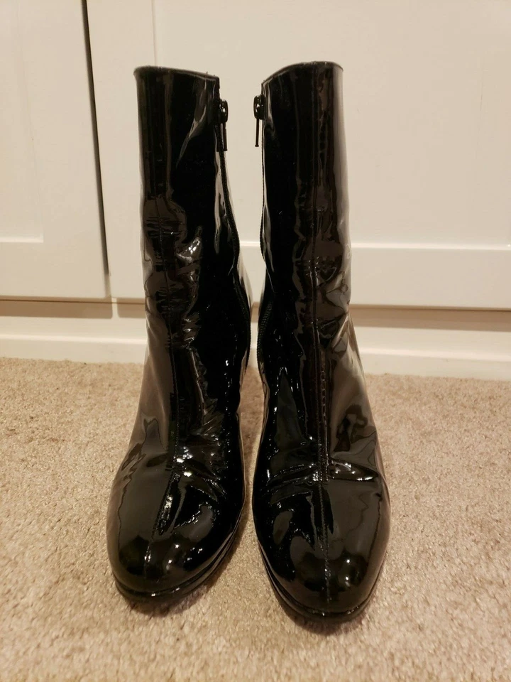 Stuart Weitzman Apollo Black Patent Leather Mid Calf Boots Size 8 - Image 3 of 4