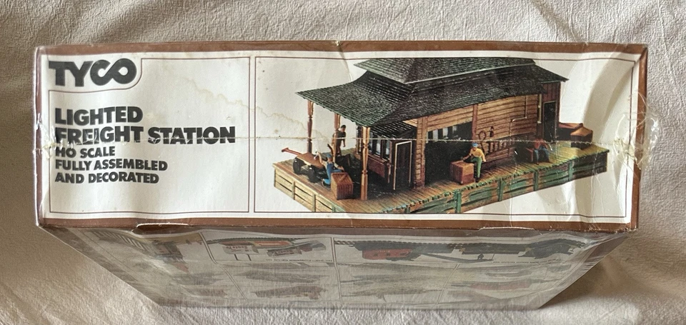 Vintage 1975 TYCO HO Scale Lighted Freight Station #906 NEW SEALED (19F) - Image 2 of 3