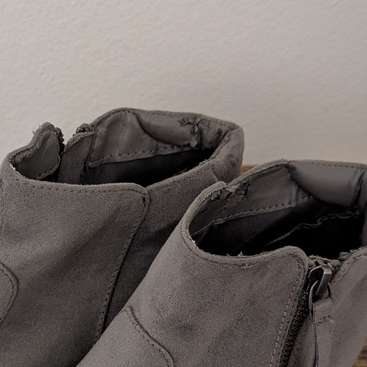 UNIVERSAL THREAD Gray Suede Zip Wedge Sneakers – … - image 7