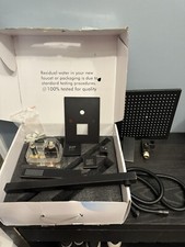 BWE  Shower Faucet Kit *scratched* Oil Rubbed...