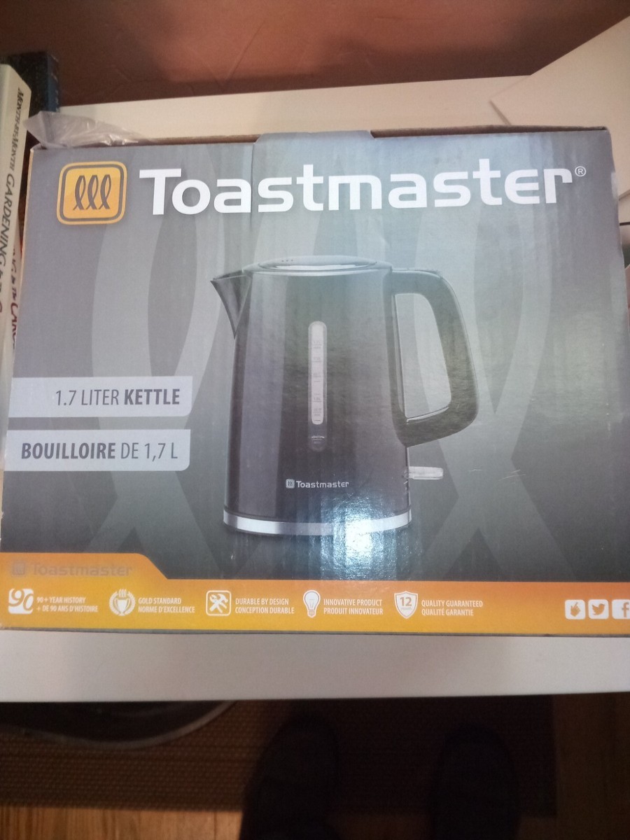 Toastmaster TM-796KECB Electric Kettle, Liters, Black auto