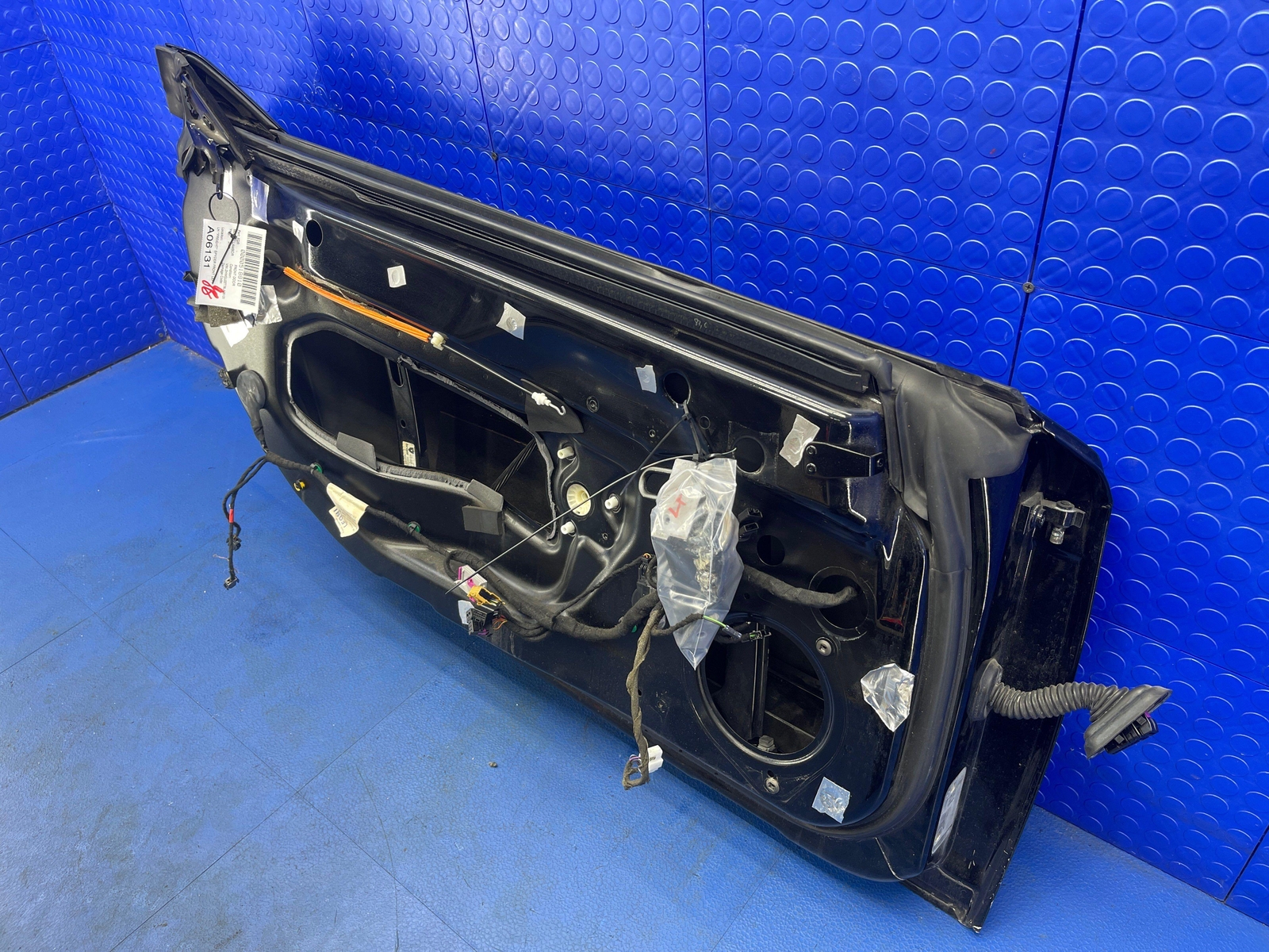 LAMBORGHINI GALLARDO OEM SPYDER FRONT LEFT DOOR NERO NOCTIS (LY9B)