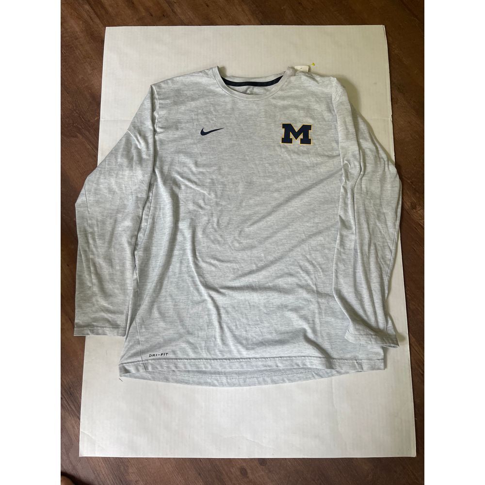 Nike University of Michigan Men's Athletic T-Shirt Gray Dri-FIT Casual Wear