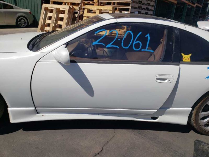 90-96 Nissan 300ZX Rear Passenger Side Quarter Glass OEM