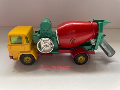 Hamm / Westfalen (Germany): Old Magirus Deutz bus - a photo on