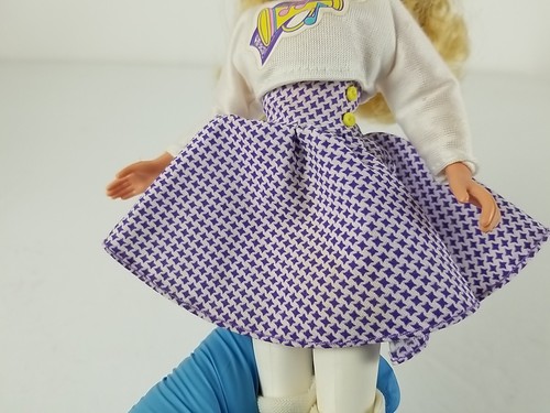 Used VTG 1987 MATTEL SKIPPER BARBIE DOLL W/ Multi-Colored Outfit *READ* - Picture 6 of 22
