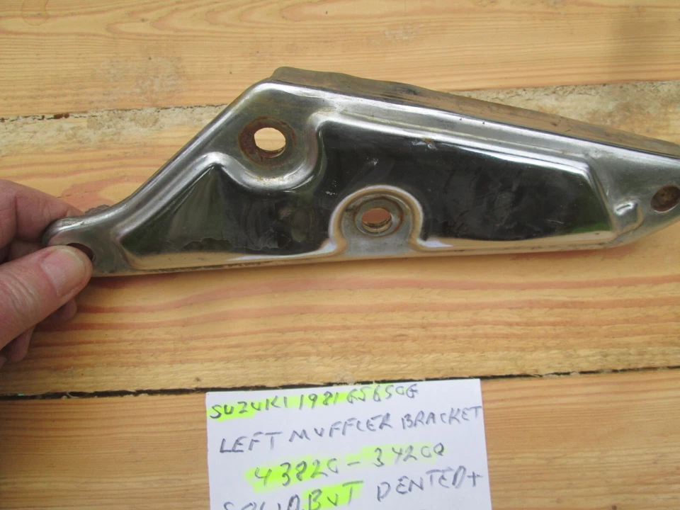 Suzuki OEM 1981 GS650G/GS650GL SUPORTE SILENCIADOR ESQUERDO 43820-34200 DECENTE - Imagem 4 de 4