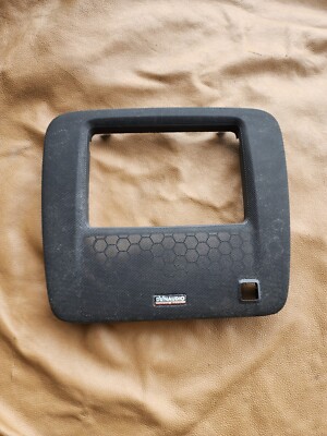 04-12 Volvo C70 Dash Center Speaker Dynaudio Trim Cover Receiver 